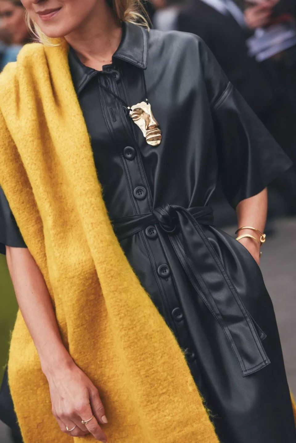 我被今年这个流行色圈粉了，太吸睛!