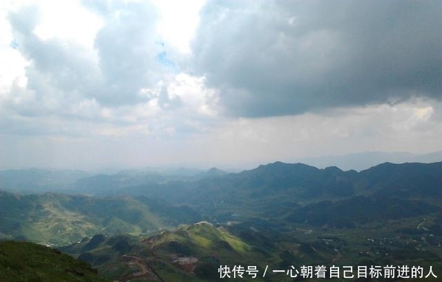 西南地区最大的草原，不用去内蒙，也能领略大草原的风采