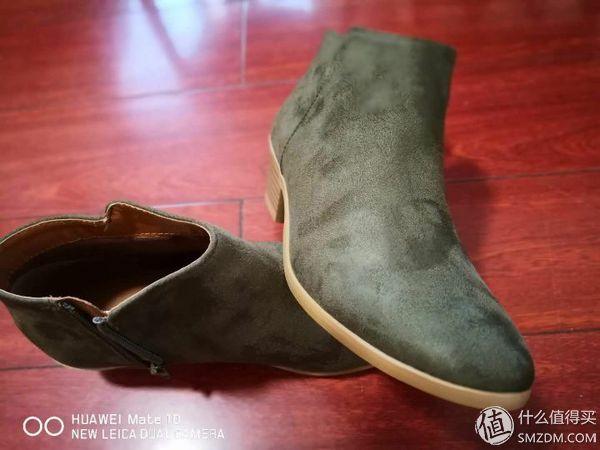 吃个螃蟹 花两百元在亚马逊海外购买三双靴子是什么体验