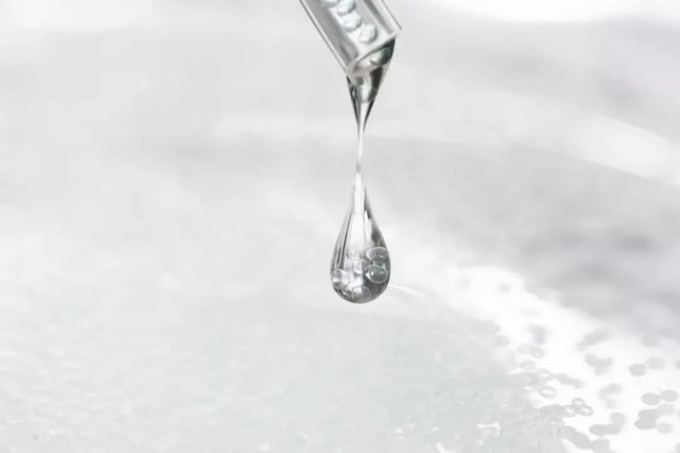 围观| 不用美颜照样美翻，为啥刘雯的夏天妆容就能这么持久?