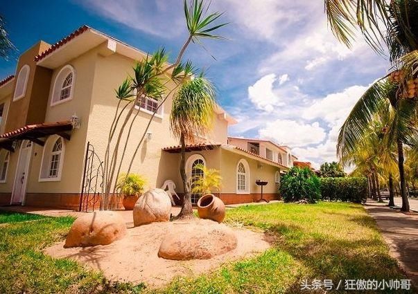 这个国家女性为了美竟然割掉乳房？！解读各国奇葩审美观