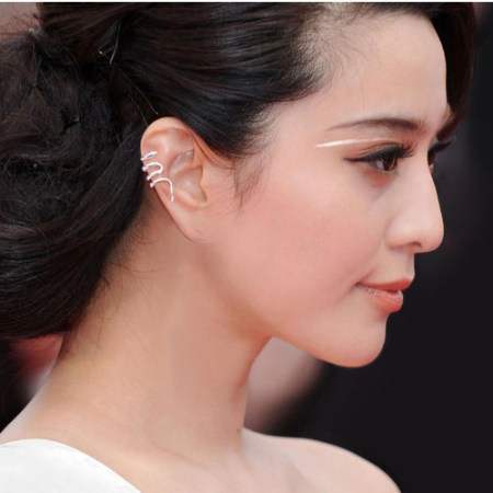 跟着《延禧攻略》学戴耳饰，今夏你最时尚