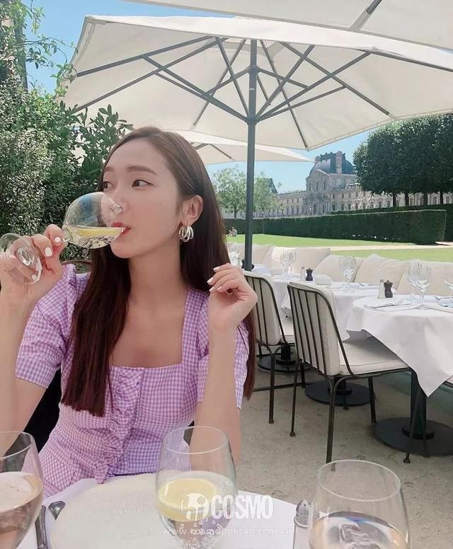 七夕最好别穿这些裙子出街，容易被别人的女票眼神警告