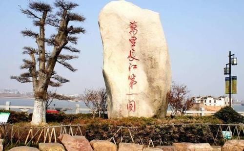 史上最强“钉子户”，霸占长江600多年，还不怕强拆！