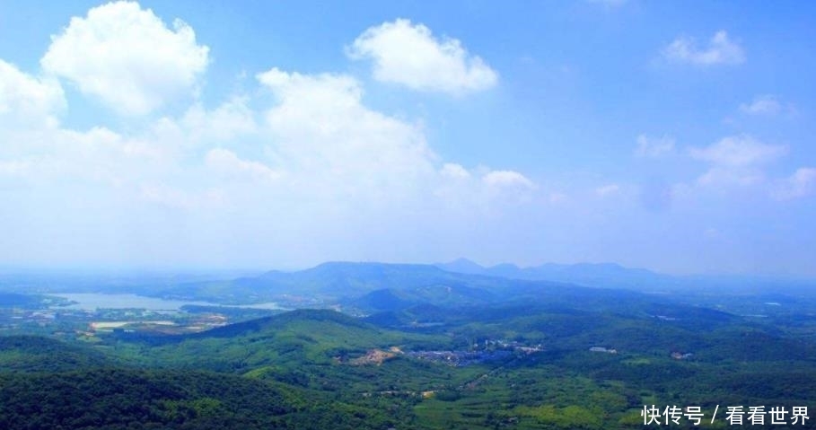  「圣地」茅山没有奇门异术，不过却真是道教圣地，现实的茅山在