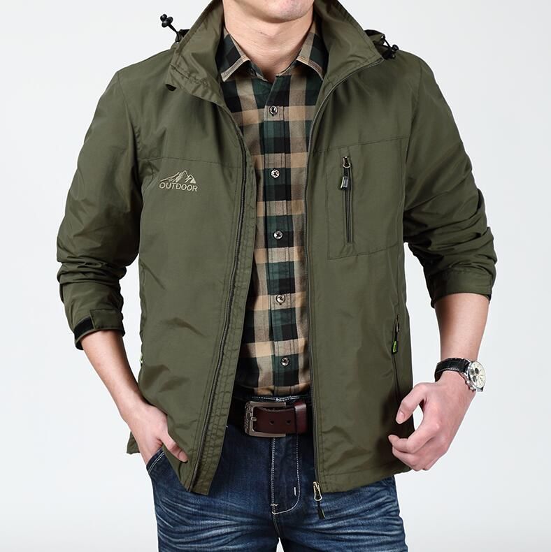 越来越多男人，不穿“皮夹克”了，今年流行这样穿，果真不一般