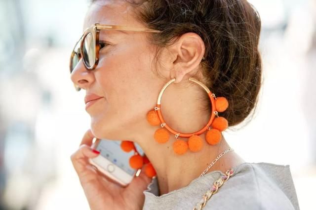 你穿与不穿，荧光色今年都要刷街！