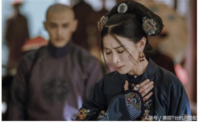 43岁的娴妃佘诗曼，没有一点老气！让明星教您这几招冻龄的法则