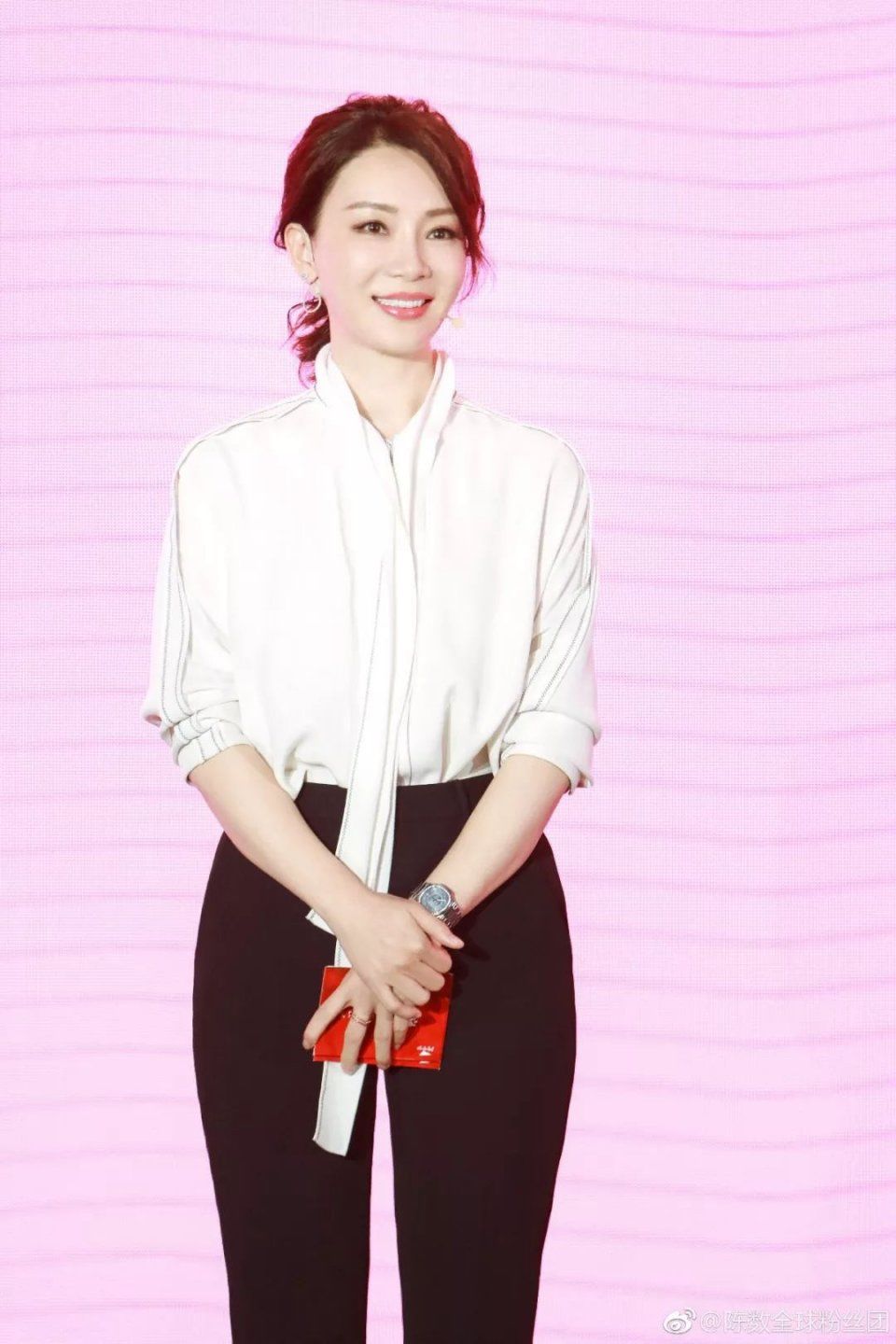 她是整容最成功的女星，有着可怕的气质!所有人在她面前都会失色