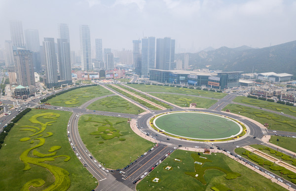 中国广场数量最多的城市,现有102座广场,被誉为北方明珠