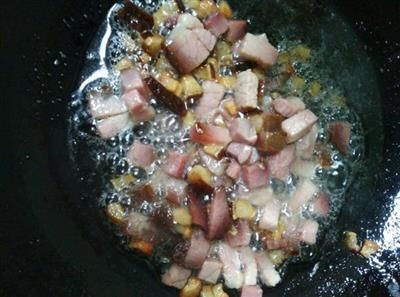  「技巧」好吃的不得了的腊肉焖饭，不费精力技巧，有菜有饭带去上班很方便