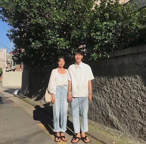 上班穿衣图鉴 | 49套初秋穿搭，高级又时髦