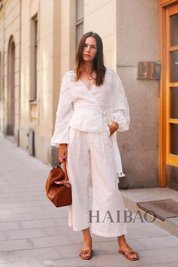 瑞典时尚博主Caroline Blomst高分街拍合辑:当妈了都爱穿亮色?