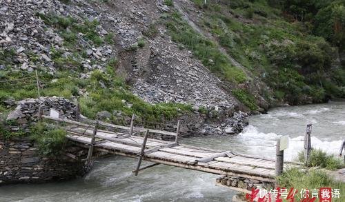 夹金山：红军翻越的第一座大雪山