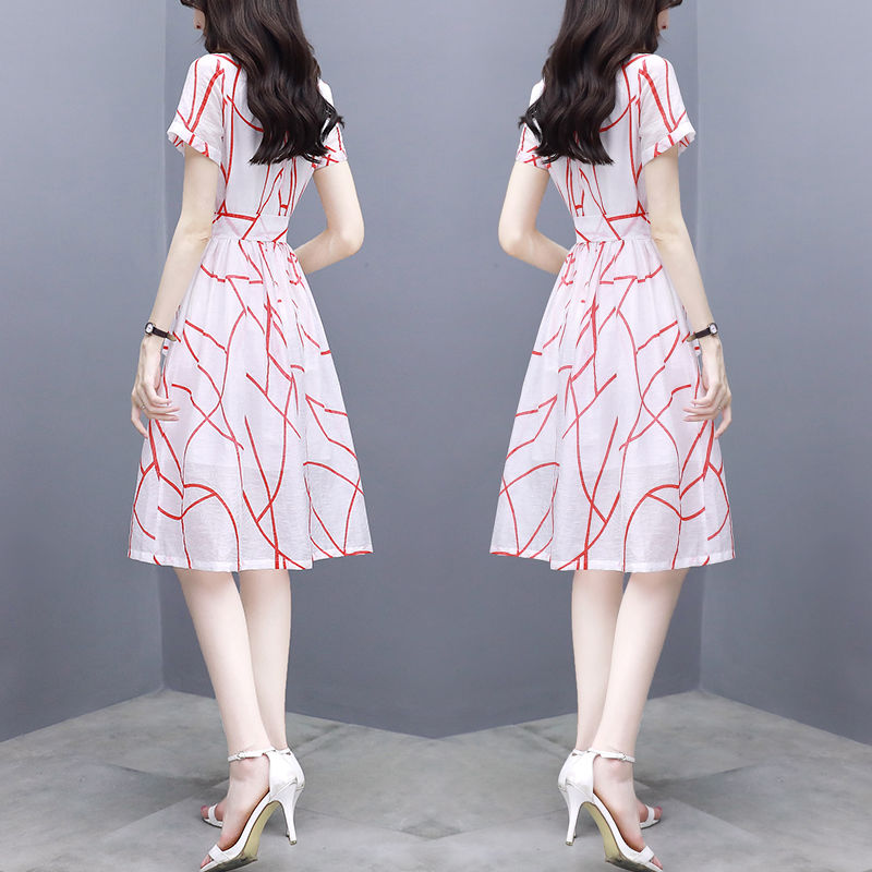 新发现一种:“透视”套装，比裤子洋气，比连衣裙性感，美到飞起