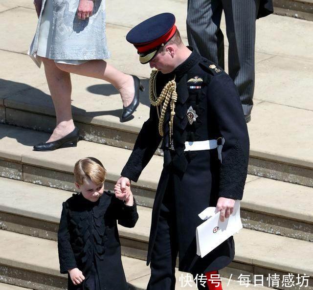 哈里大婚,凯特四穿旧衣低调登场,夏洛特公主吐舌抢镜