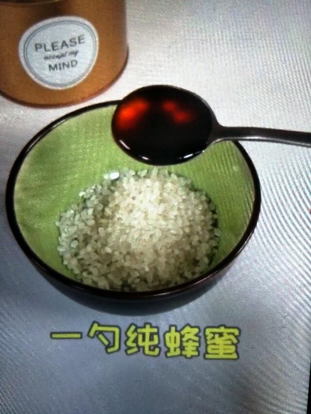  『家里』家里有老鼠别着怕，教你一招安全有效，让老鼠全部灭光光！