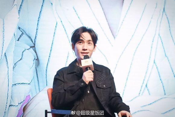 网友爆出未精修朱一龙照片简直辣眼睛 粉丝回怼你算什么天仙