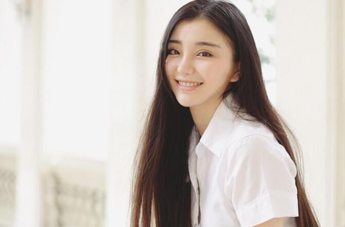 新晋校花素雅美图放送