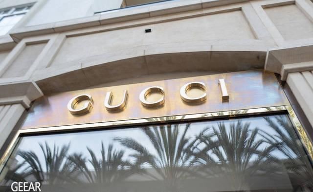 『疫情』应对疫情开云集团关闭Gucci巴黎世家和BV等多家品牌门店!