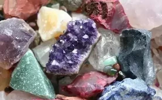  「蓝宝石」扒一扒那些骗了你很久的珠宝常识