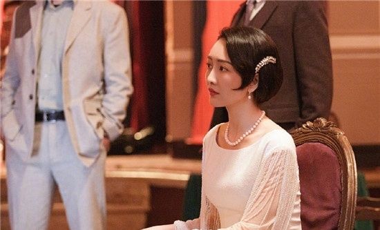  [王鸥]正能量！王鸥嫌弃粉丝太过关注她的生活圈，称粉丝太闲就去充电！