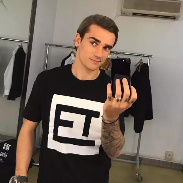 我是伪球迷,但是真颜控!世界杯帅哥指南送上