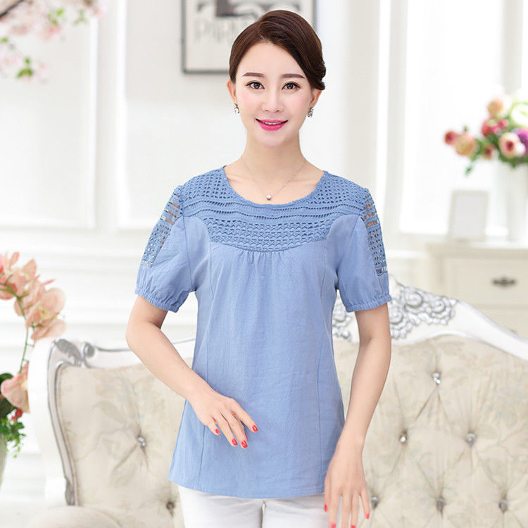 真好看!都舍不得移开眼睛，55岁妈妈穿新款“妈妈装”，巨年轻