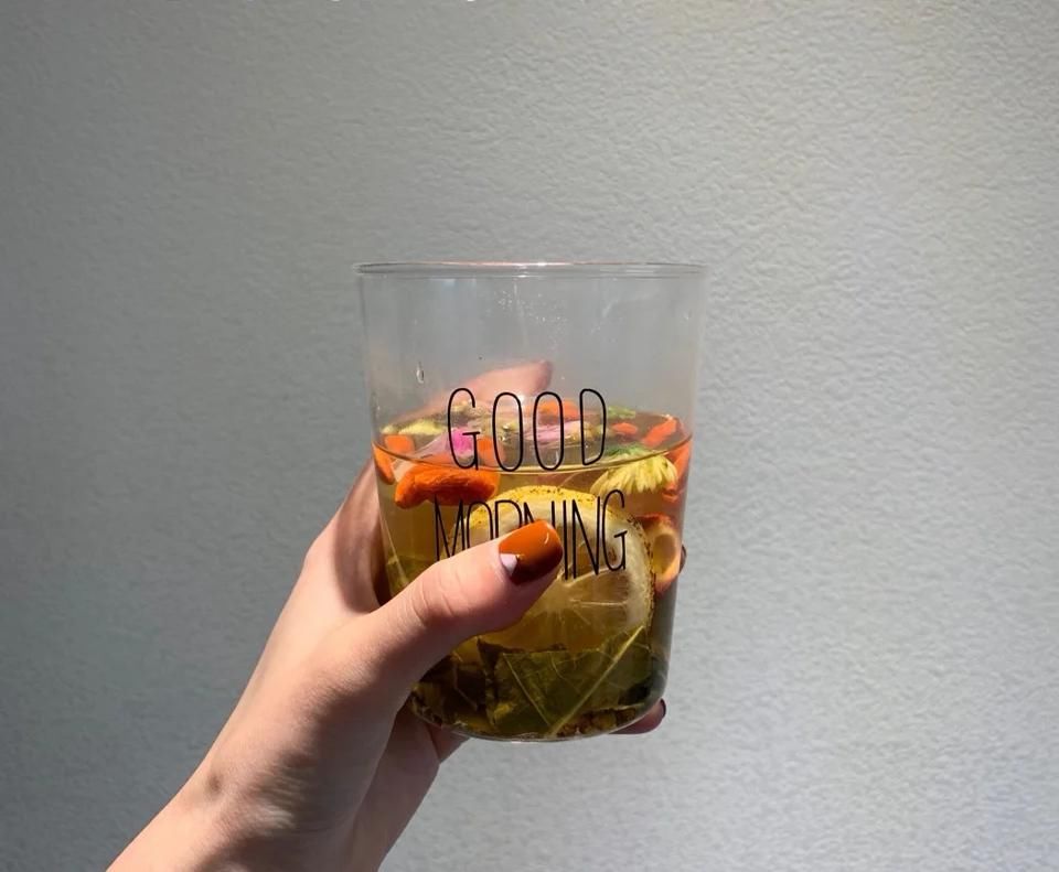 #消灭#熬夜长痘痘消不下去？学会这款自制饮品，两周消灭痘痘肌！