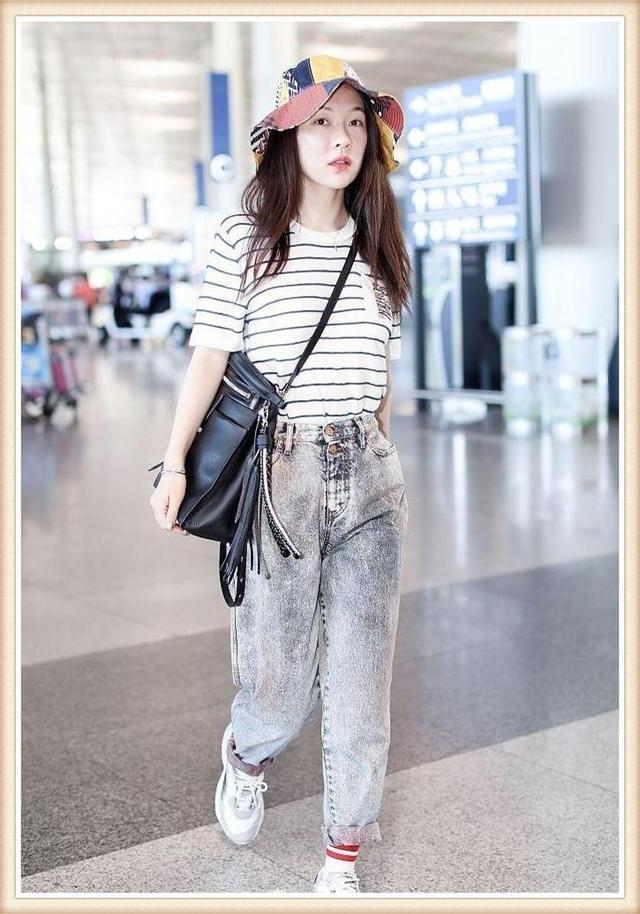 看了杜江的机场照,再看看霍思燕,网友:你俩莫不