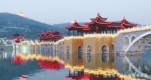 中国曾经的土豪村，都住着豪车豪宅，现在却负债400亿