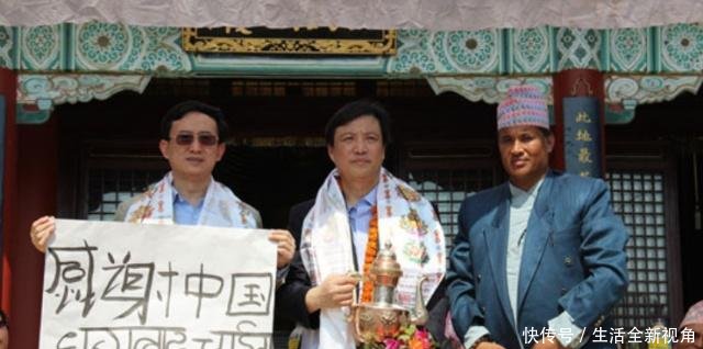 继越南之后, 尼泊尔也贴出了中文标识, 可内容却让中国人哭笑不得