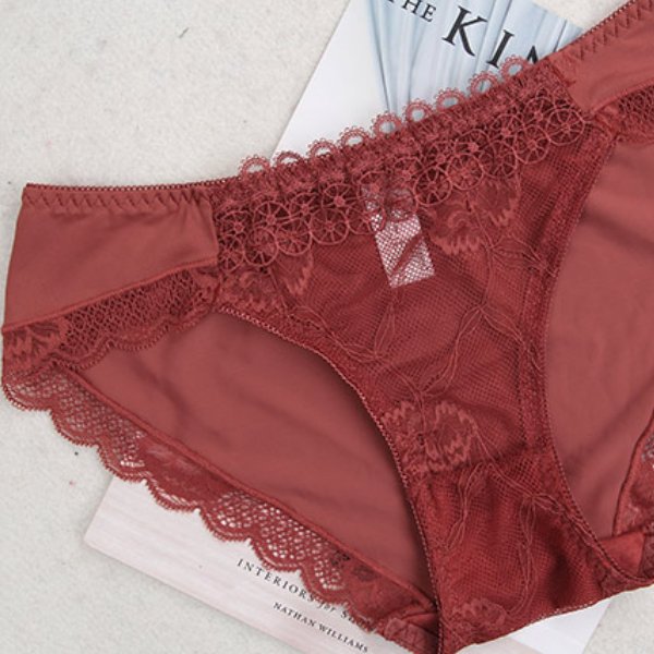 是时候扔掉过去旧款了!刚上线文胸+三角裤，它们竟然这么好穿