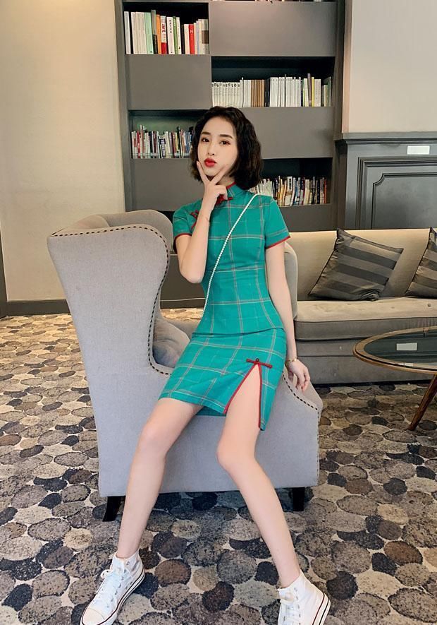  印花■今年火了一种裙子叫“旗袍裙”，时髦显瘦，谁穿谁好看！