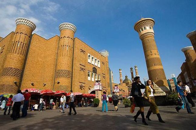  [地铁]中国最晚开通地铁的省会城市，乘客稀少，经常空车而行