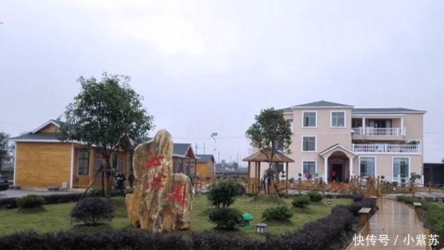 新型房屋悄然“下乡”, 三间成本仅需万元, 两天可建成一栋别墅