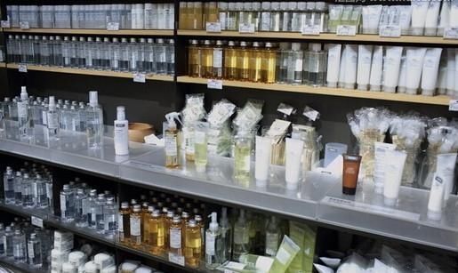  以说是非常：超市看到这5种护肤品，一定多买几样屯起来，以后不一定能买到