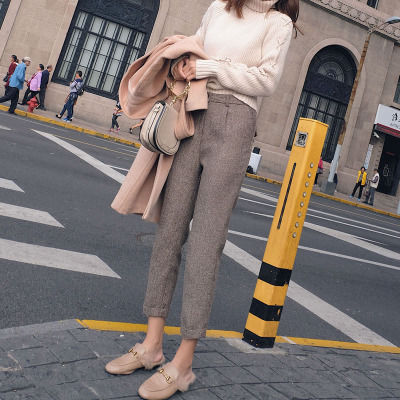 到香港才知道，如今时髦女人这样穿!洋气减龄，让你穿出与众不同