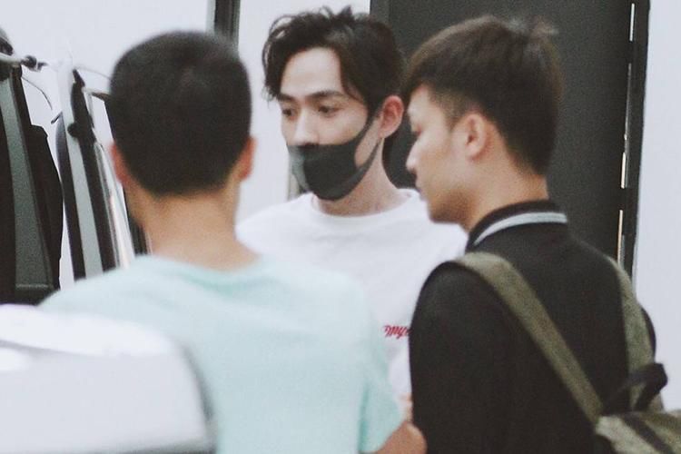 娱讯:向往的生活回应baby假吃，毛晓彤妈妈，朱一龙私生饭