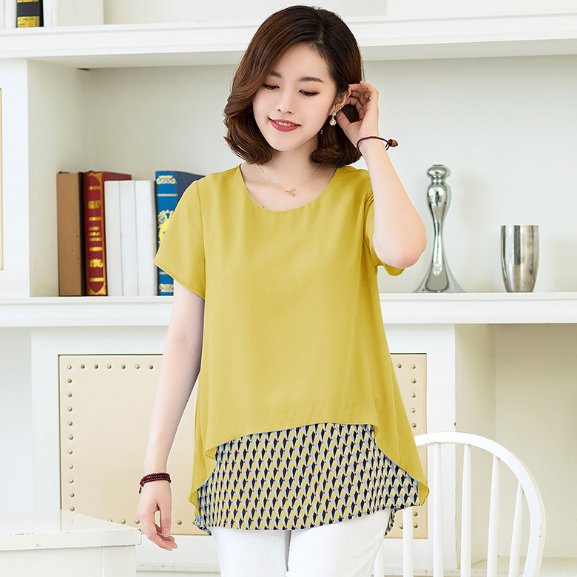 快来大饱眼福吧!好丰满性感的小身材，十分的耐看有女人味