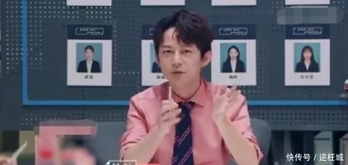 细思:何炅再曝主持圈内幕,主持人为争话筒番位勾心斗角,网友:细思极恐!