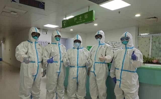 新增死亡病■武汉官方和法医辟谣“解剖报告显示用呼吸机产生痰栓致人缺氧”