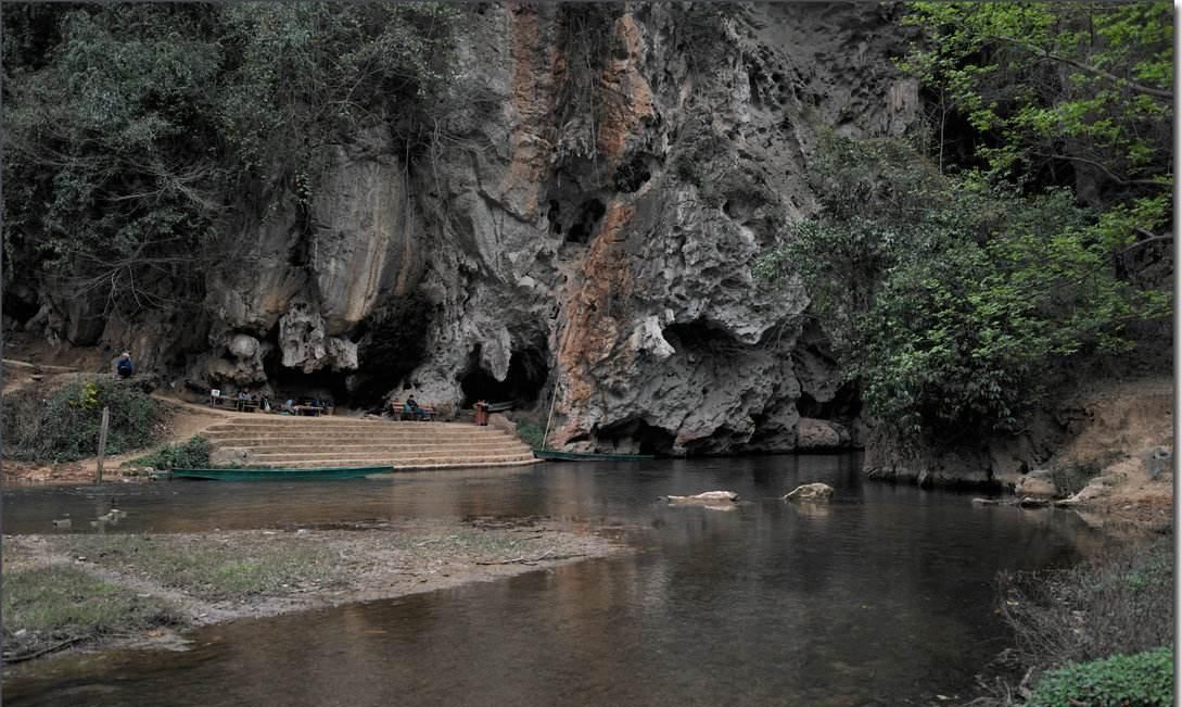 云南最后的“世外桃源”，通道夹藏在水中，来了容易不想走