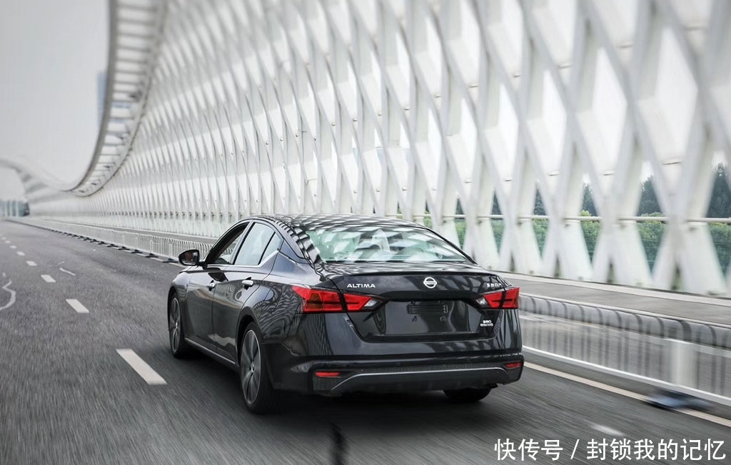 t01dda809fe708e81ab.jpg?size=1024x652