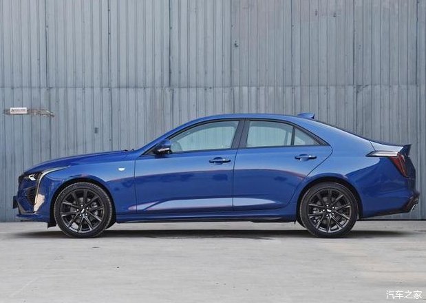  「主动」凯迪拉克CT4内饰配置曝光：轴距2775mm，标配主动降噪+PM2.5过滤