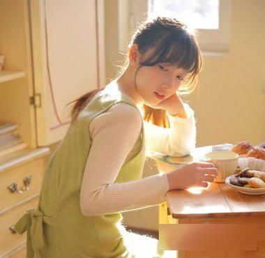 10款中学生比较潮流的扎发发型!