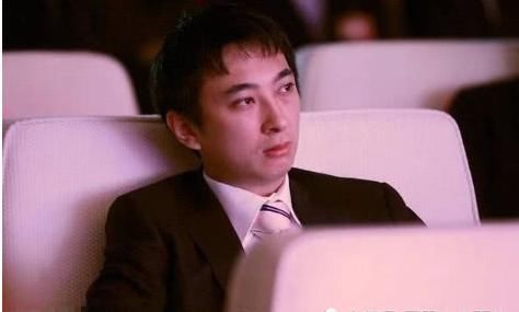 重磅实锤!王思聪被曝玩游戏欠钱5万,黄毅清转发,现联系不上他