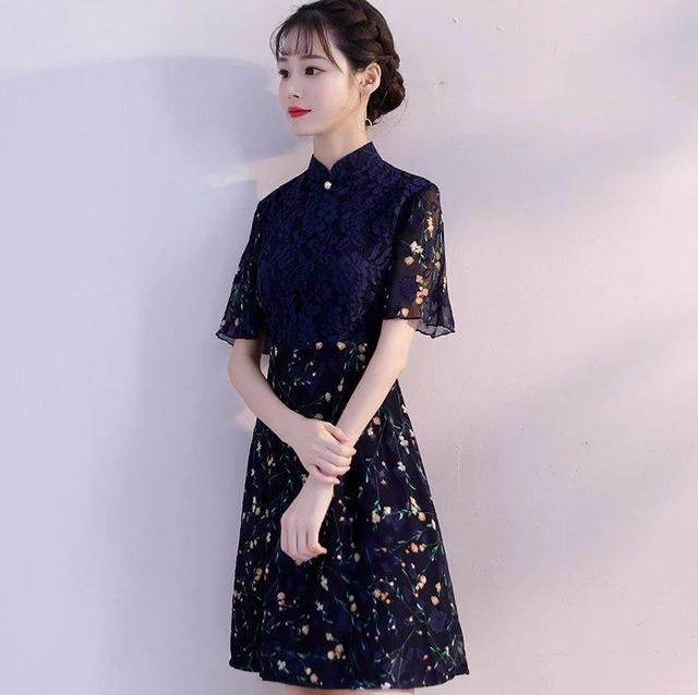 碎花时尚蕾丝旗袍，美得灵动，美得娇贵，美得洋气！