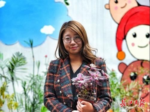  「易米」武汉中心城区都被她“霸占”了！这个25岁武汉女孩凭什