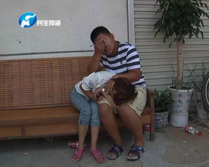 痛心!3岁男童幼儿园内丧生,园方谎称中暑并第一时间删监控--本地